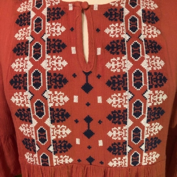 Beautiful Boho Style Top - Picture 2 of 8